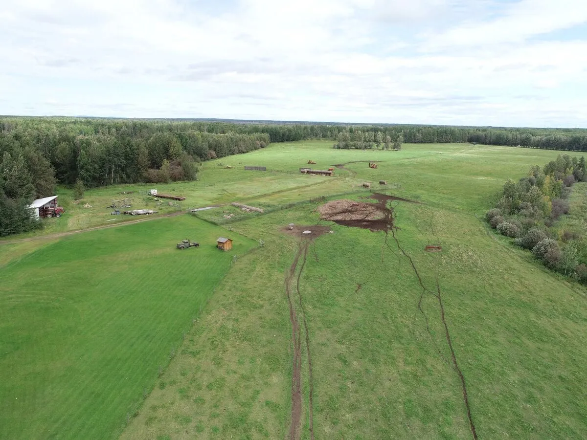 4400 ACRE WORKING CATTLE RANCH, 