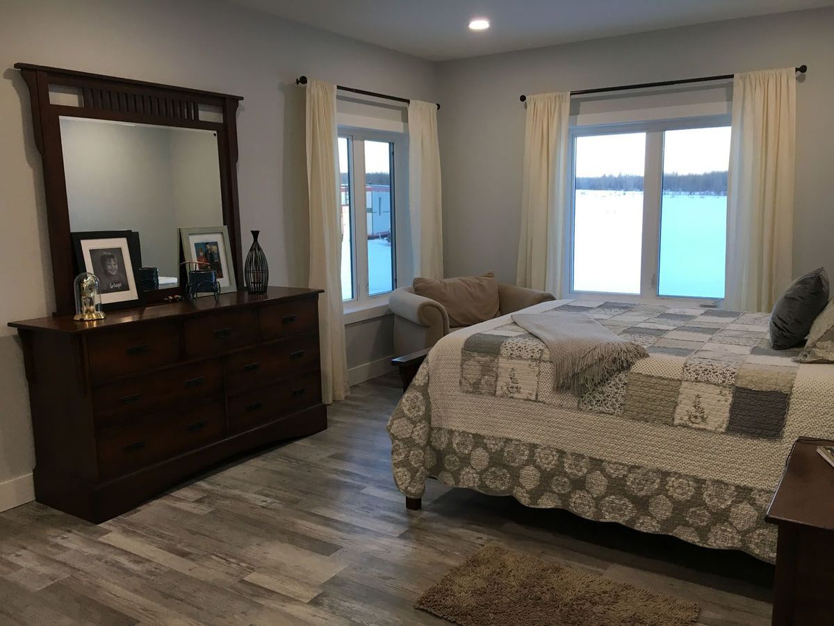 bedroom-bed-furniture-room