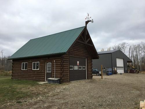 home-house-noperson-barn