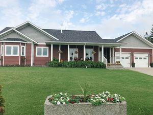 home-lawn-yard-noperson