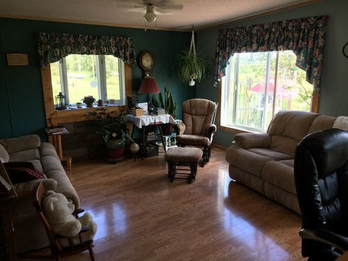 sofa-room-furniture-seat