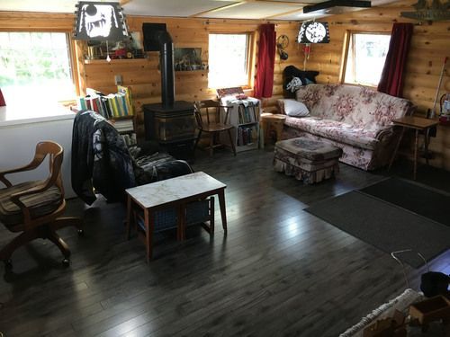 room-furniture-chair-table